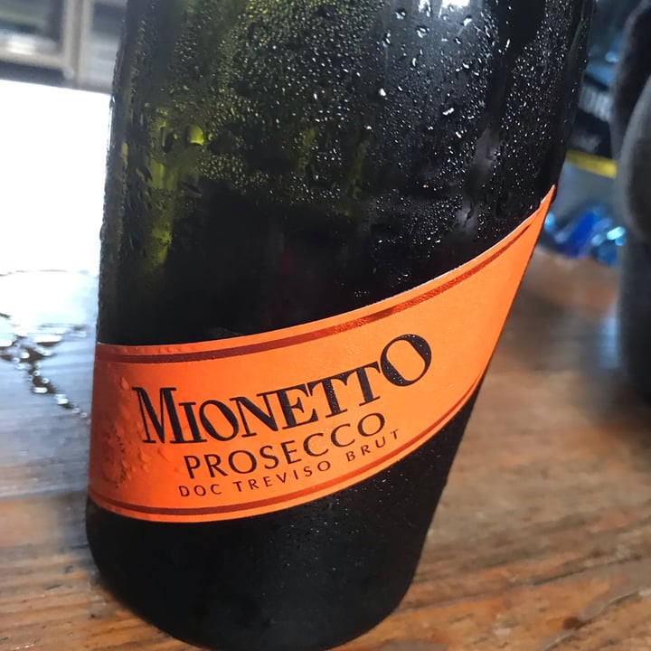 photo of Mionetto prosecco Monetto prosecco shared by @rebeljana on  29 Jul 2021 - review