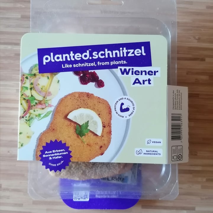 photo of Planted.schnitzel Wiener art shared by @laura1984 on  15 Apr 2022 - review