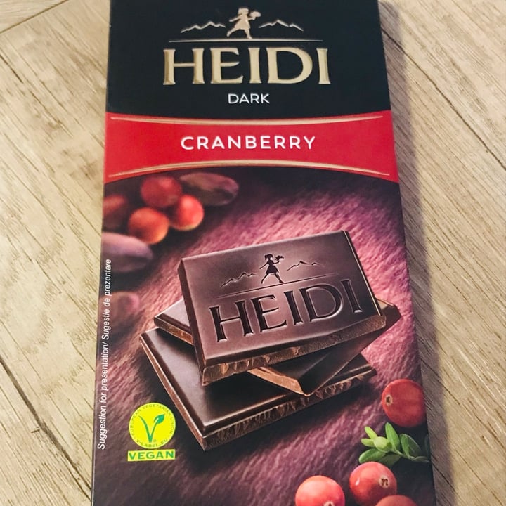 review photo of Heidi Dark Cranberry shared by @renatab on 05 Oct 2021 - review