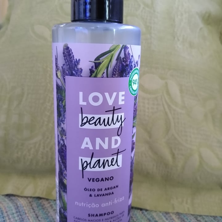 review photo of Love Beauty and Planet Shampoo Óleo Argan e Lavanda shared by @gidupin on 01 May 2022 - review