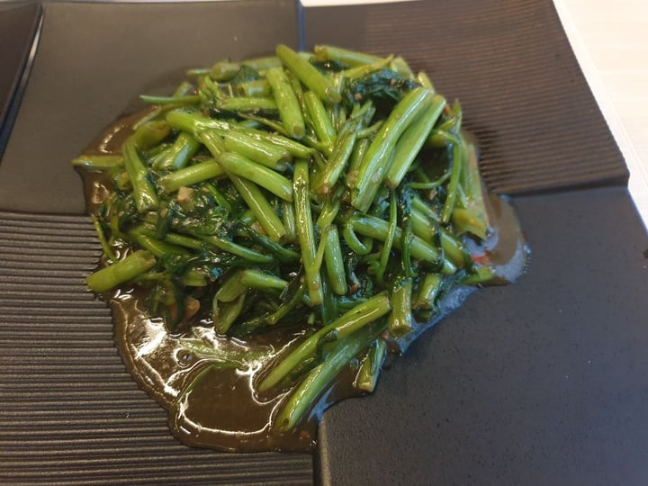 review photo of Som Tam Stir fry Morning glory vegetables shared by @sherlyn on 30 Jul 2019 - review