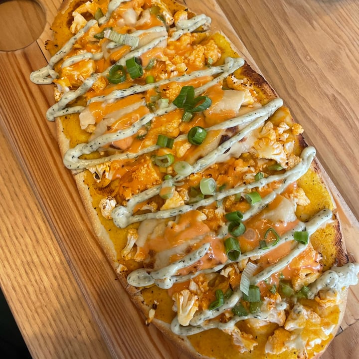 review photo of Kind Cafe Buffalo Cauli Flatbread shared by @gwynnethtansey on 12 Aug 2022 - review