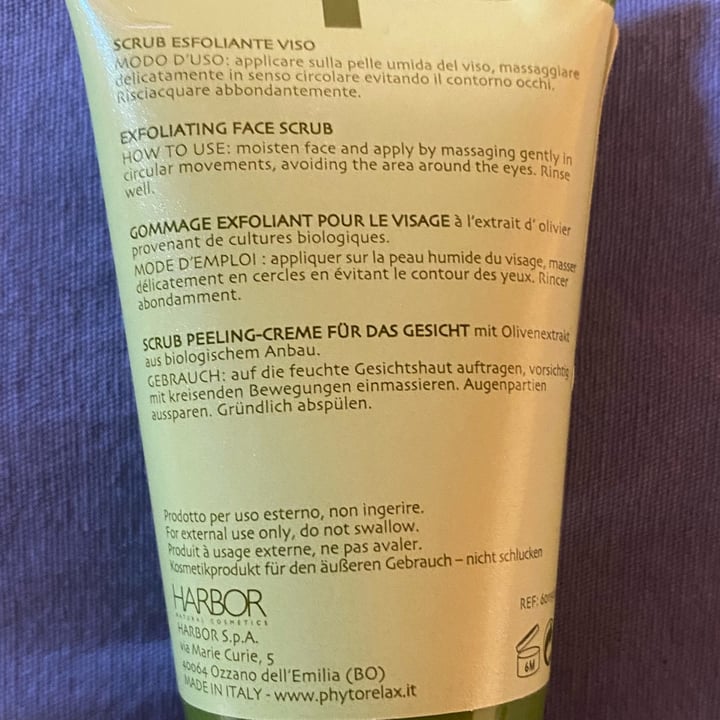 photo of Phytorelax Oliva scrub esfoliante viso shared by @alecannos on  31 Mar 2022 - review