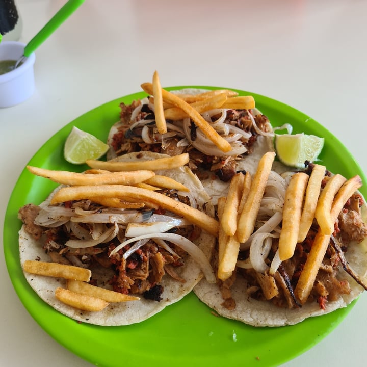 photo of Antojito con Amor Tacos Campechanos del metro shared by @luulicastro on  16 Jan 2022 - review