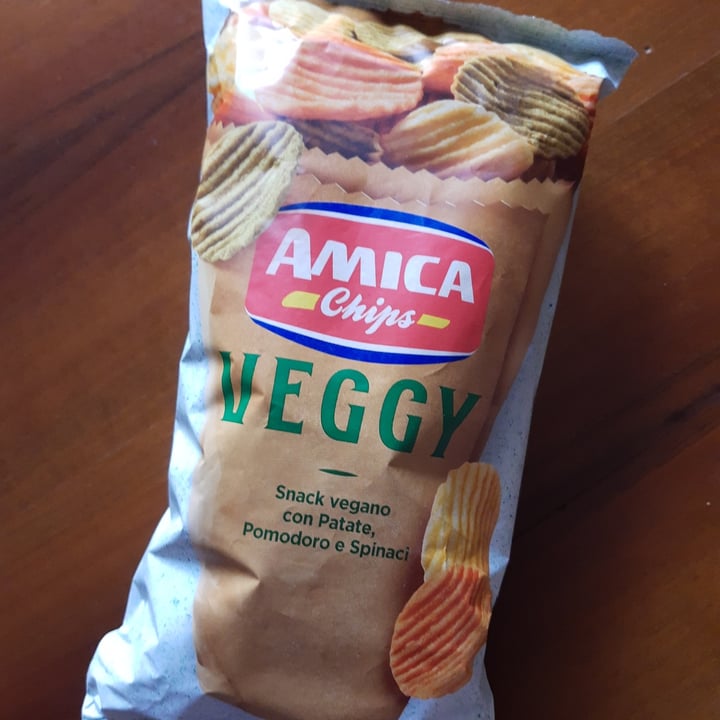 review photo of Amica Chips Snack vegano con Patate, Pomodoro e Spinaci shared by @alex-av on 10 Nov 2021 - review