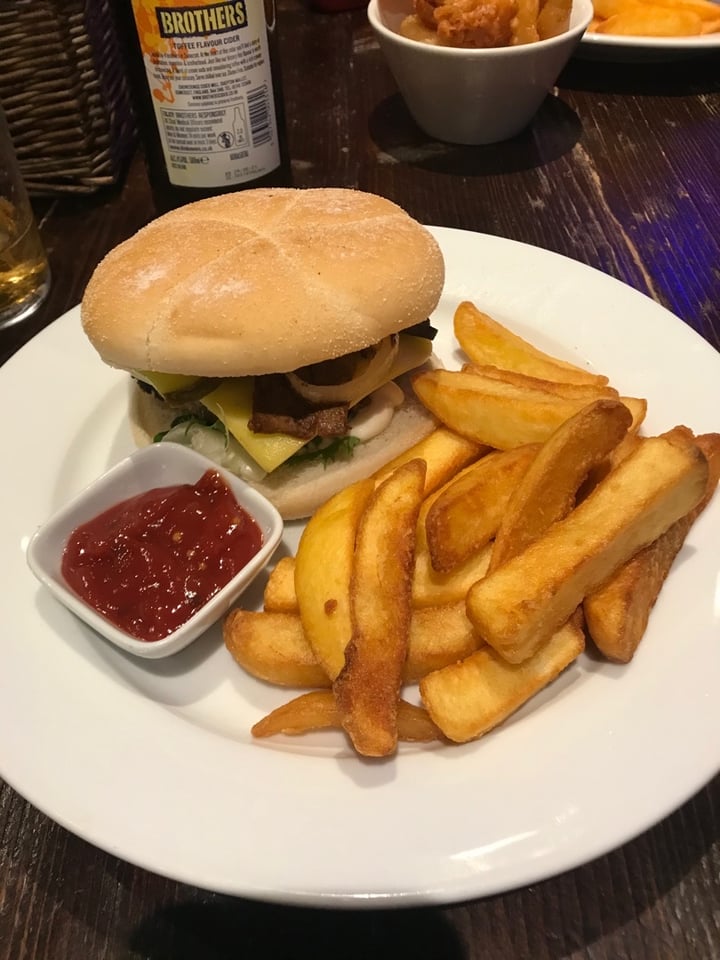 photo of Lady Luck The Greenhouse Burger shared by @emharlow on  13 Feb 2020 - review
