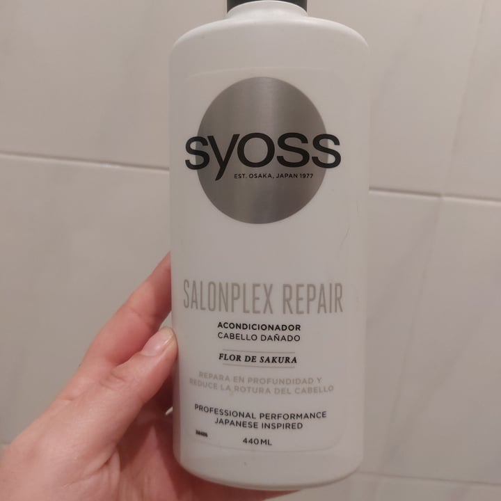 review photo of SYOSS Acondicionador Salonplex Repair shared by @farigolarts on 25 Feb 2022 - review