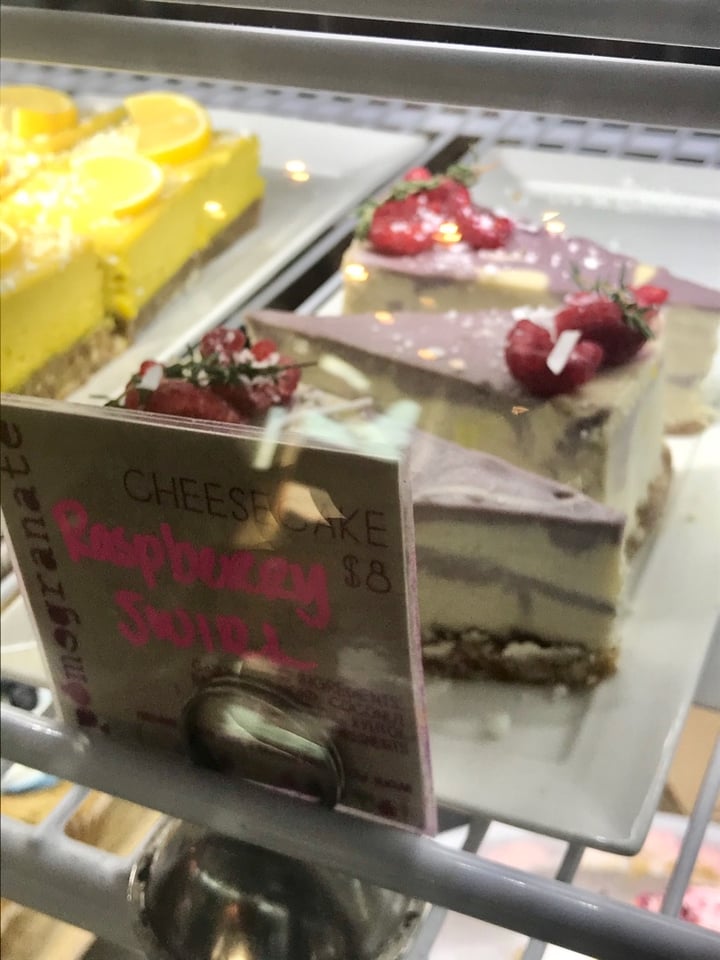 photo of Pomegranate Cafe Raspberry Swirl Cheesecake shared by @xtineexplores on  05 Apr 2020 - review