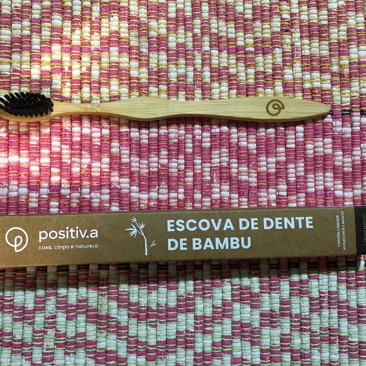review photo of Positiv.a Escova de Dentes de Bambu shared by @mariest on 20 Oct 2022 - review