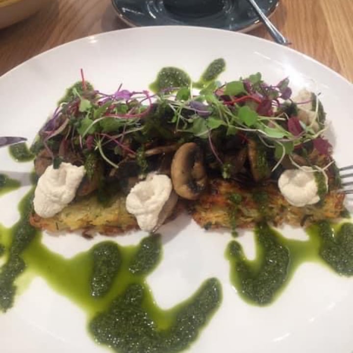 review photo of Kaylee's Eatery Swiss Rosti shared by @renek123 on 25 May 2021 - review