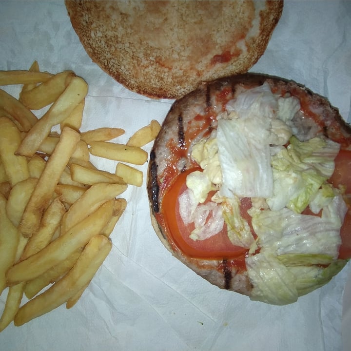 photo of Burger King Plant Based Whopper (Senza Maionese) shared by @martss on  02 Apr 2022 - review