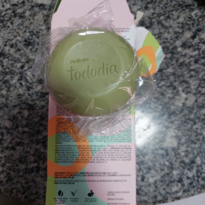 review photo of Natura sabonete natura todo dia shared by @inalobo on 04 May 2022 - review