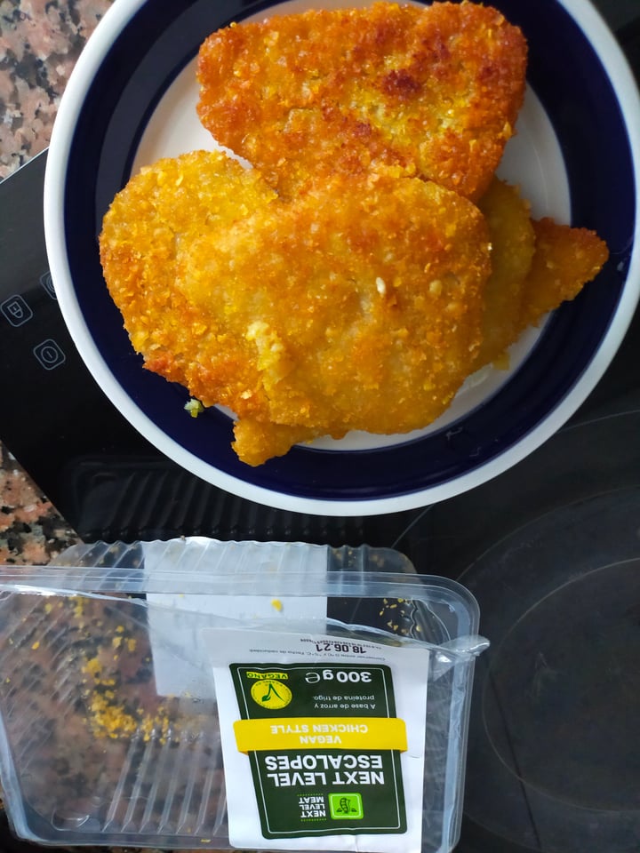 review photo of Vemondo Escalopes Next Level shared by @semvegan on 19 Jun 2021 - review