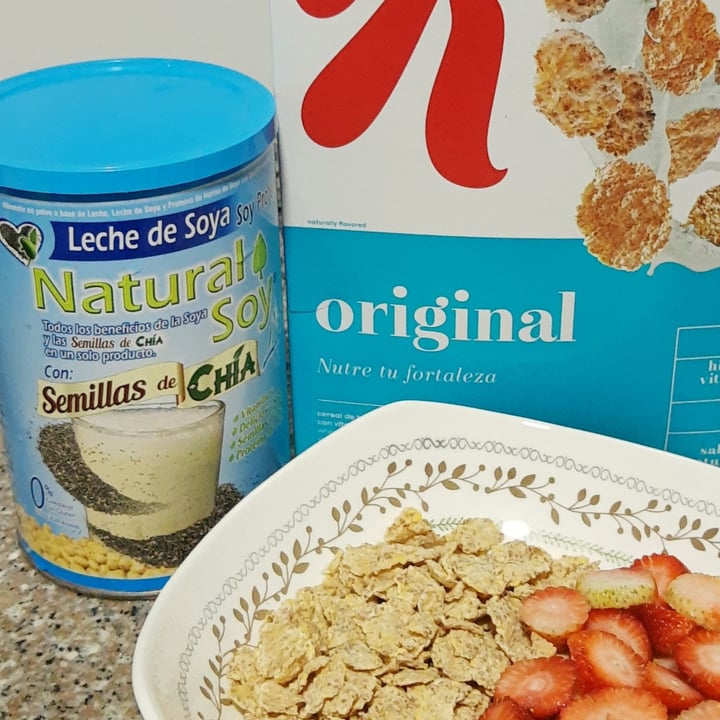 review photo of Kellogg's Cereal Integral especial shared by @mariapaulavalbuena on 06 Jun 2020 - review