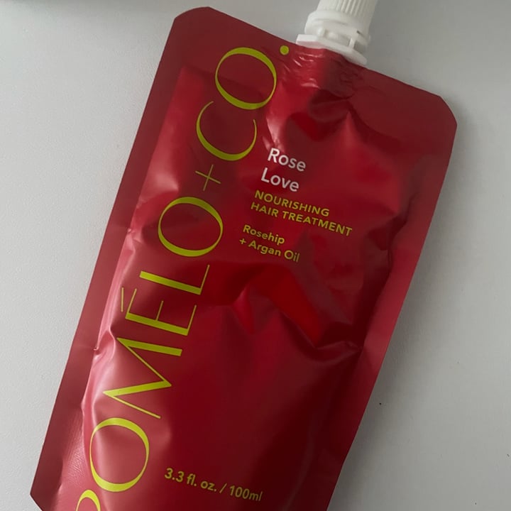 photo of POMELO+CO. Maschera Rose Love shared by @ndnspn on  23 Mar 2022 - review
