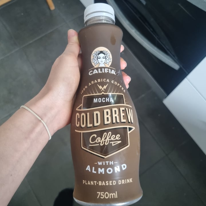 photo of Califia Farms Mocha Cold Brew Coffee with Almond shared by @aamanda82 on  23 Aug 2022 - review