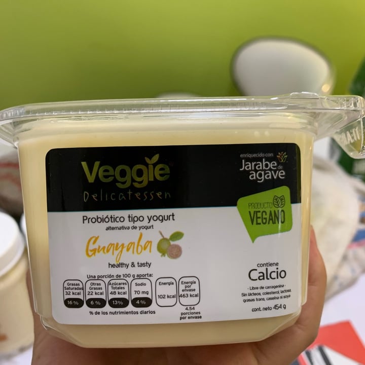 photo of Veggie Delicatessen Yogur shared by @ericka1 on  29 Apr 2020 - review