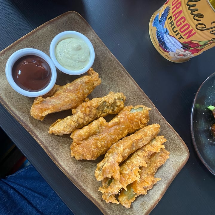 review photo of Guac 'n' Roll Kitchen Frickle Dippers shared by @pmce on 29 May 2022 - review