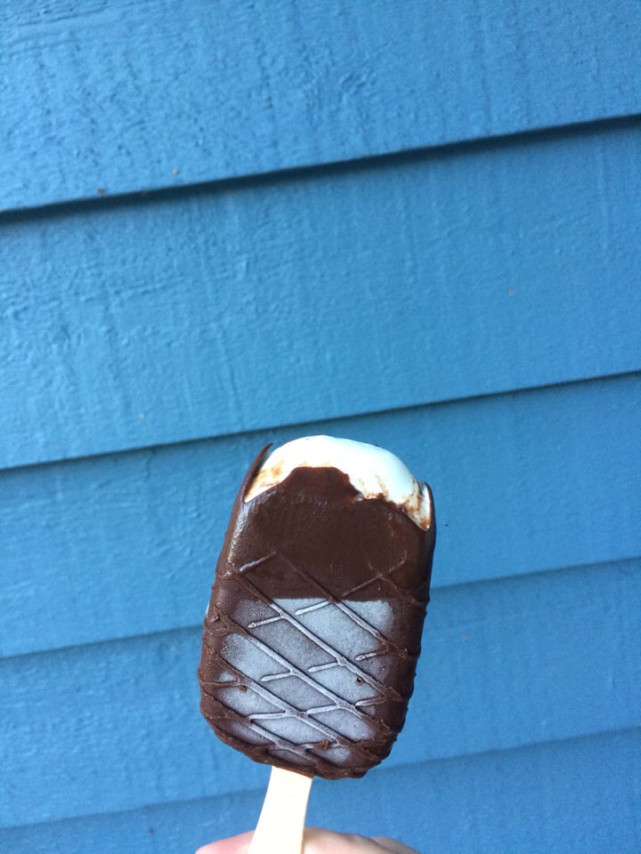 photo of Häagen-Dazs Coconut Caramel Dark Chocolate Bars shared by @rachel0211 on  28 Sep 2019 - review