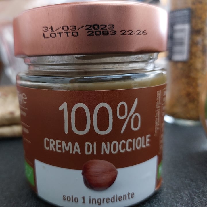 photo of 100% crema di nocciole Crema di nocciole shared by @mariaq on  30 Apr 2022 - review