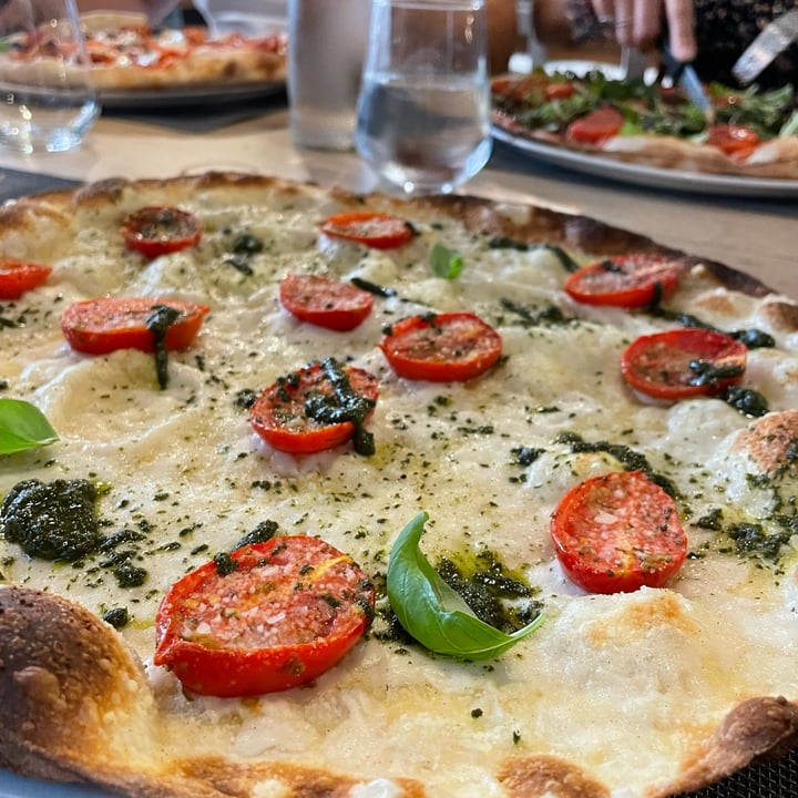 photo of Pizzeria Daniela Vegan Pizza shared by @angiesan on  16 Jun 2022 - review