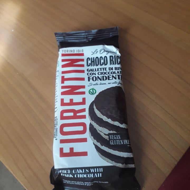 photo of Fiorentini Choco mais gallette di mais con cioccolato fondente shared by @elenabra71 on  09 Apr 2022 - review