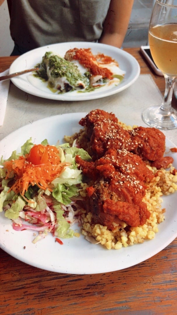 photo of Naturaleza Sabia Albondigas ( veganas) con salsa, con yamani y verduras shared by @enveganada on  26 Feb 2020 - review