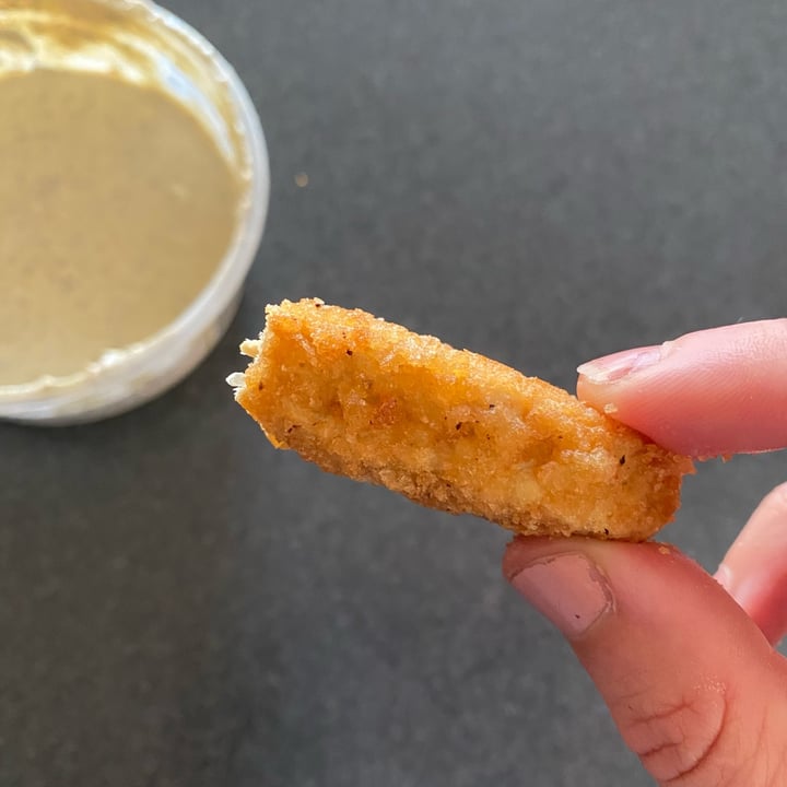photo of Beyond Meat Chicken Tenders shared by @curvycarbivore on  27 Oct 2021 - review