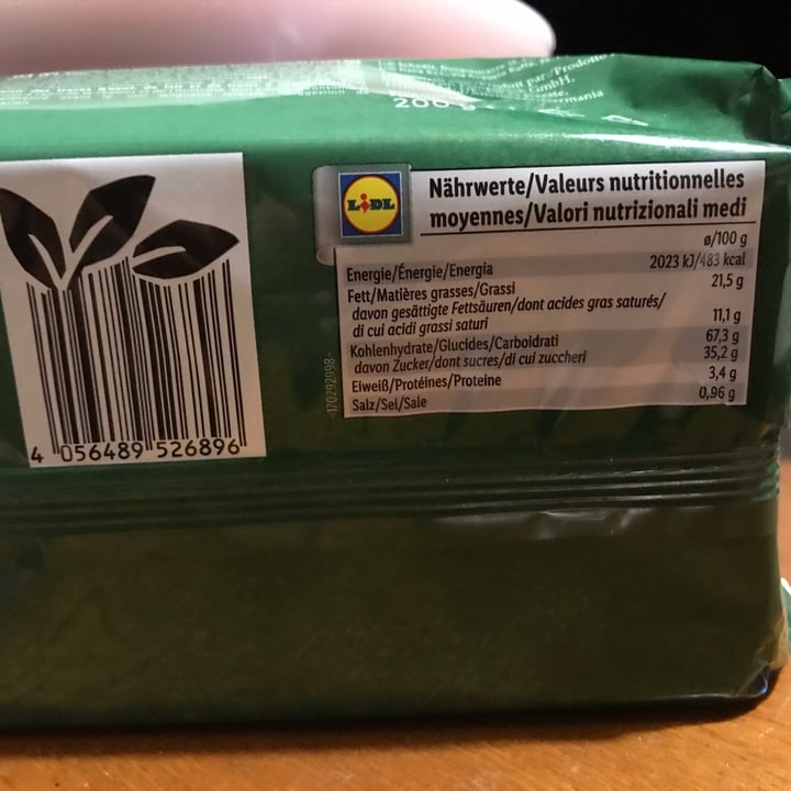 review photo of Vemondo Vegan cookies Cocoa and Vanilla shared by @veggiesara on 18 Aug 2022 - review