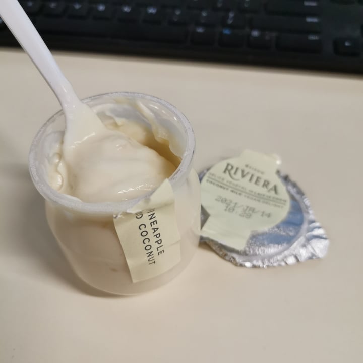 photo of Maison Riviera Coconut Based Yogurt Alternative Vanilla shared by @emberattack on  16 Dec 2020 - review