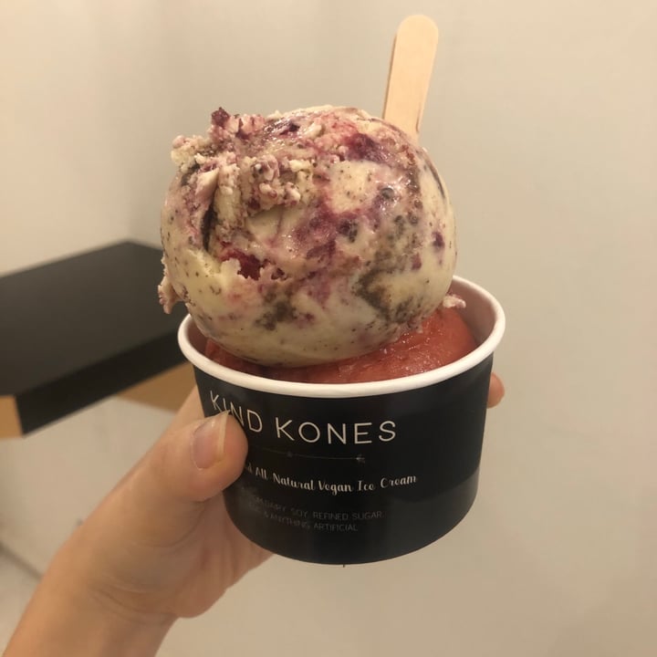 photo of Kind Kones Paragon Watermelon Strawberry Mint shared by @sophiagoh on  26 Jun 2021 - review