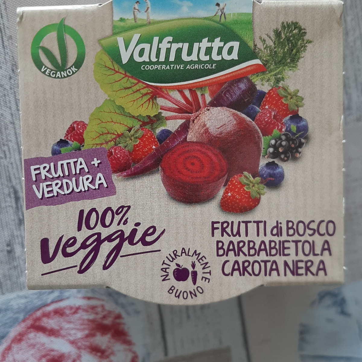 Valfrutta 100% veggie frutti di bosco barbabietola e carota nera