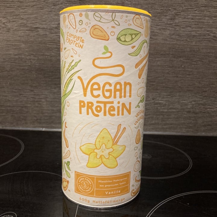 photo of Alpha Foods Vegan Protein vanilla shared by @thehappystylebar on  09 Aug 2021 - review