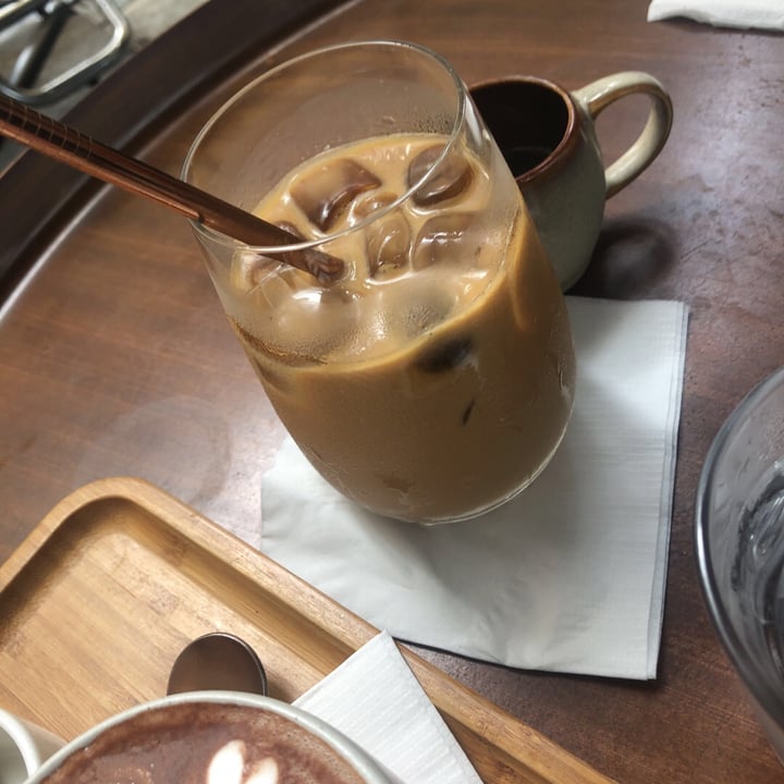 review photo of Bearded Bella Iced Oatmeal Latte shared by @khaleila on 16 Dec 2019 - review