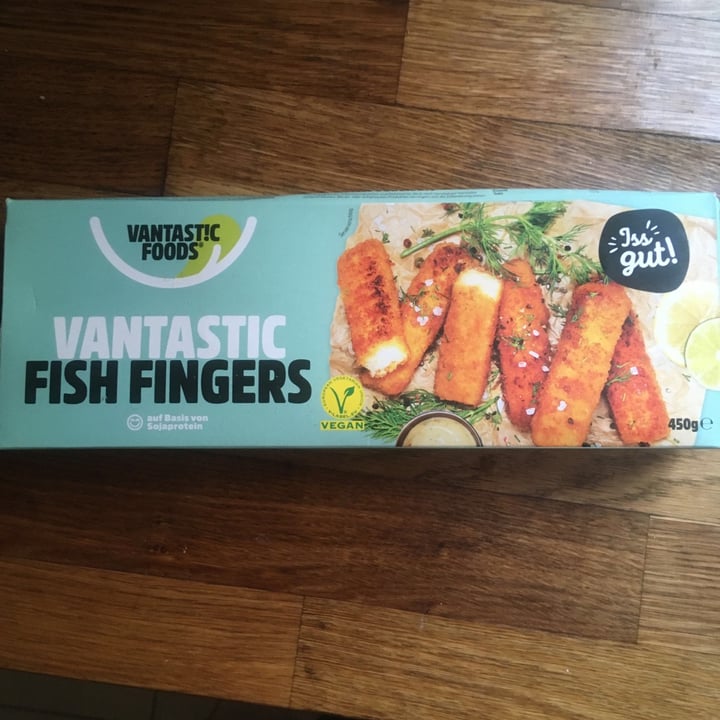 photo of Vantastic Foods Fish Fingers shared by @walkingdeadjudge11 on  21 Sep 2020 - review