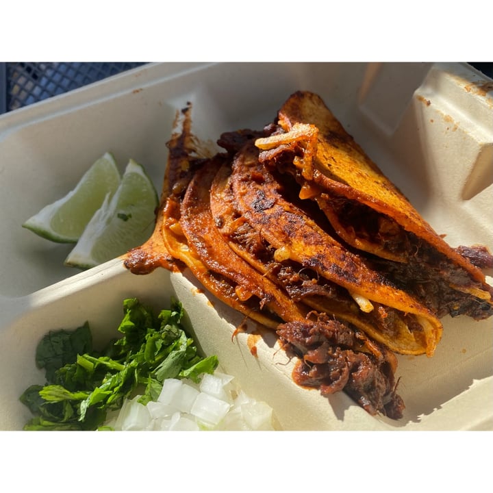 review photo of Cholo Ass Vegan Hibiscus Birria Tacos shared by @hungrycaterpillar on 08 Feb 2022 - review