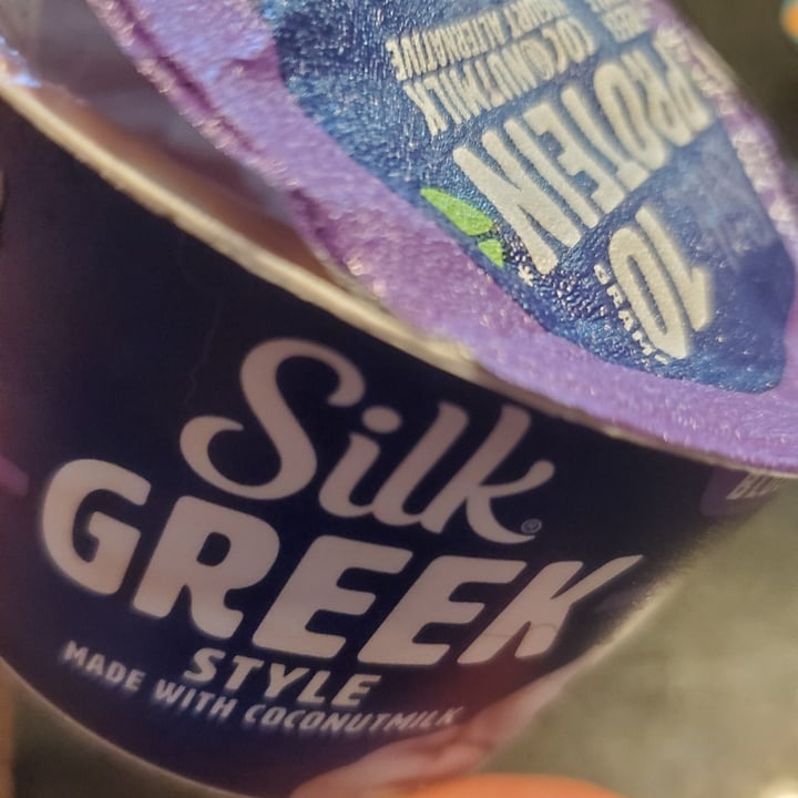 photo of Silk yogurt Silk Greek Style Blueberry Yogurt shared by @cynicallyproven on  22 Aug 2022 - review
