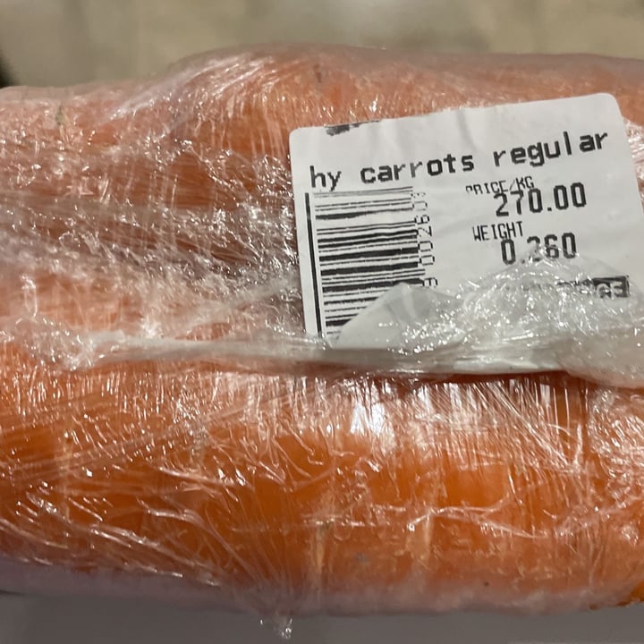 photo of Robinsons Supermarket Carrot shared by @tommythetommers on  14 Dec 2022 - review