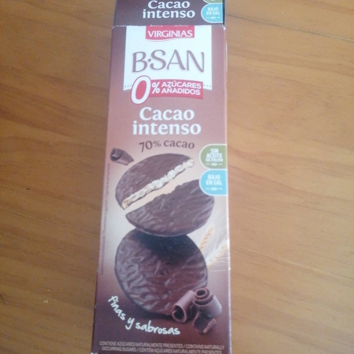 photo of Virginias Galletas cacao intenso shared by @lauraporteiro on  16 Feb 2021 - review