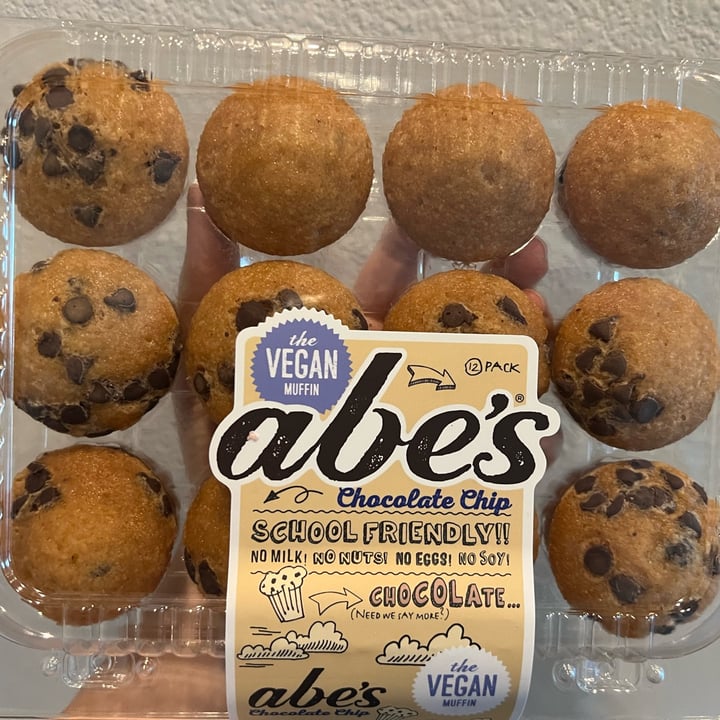 review photo of Abe's Vegan Muffins Abe's Chocolate Chip Mini Muffins shared by @fernandasilveira on 09 May 2022 - review