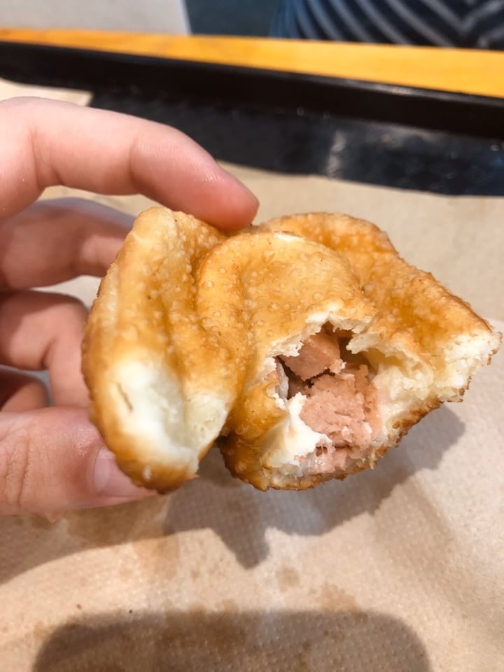 review photo of Futuro Veggie - Coffee & Deli Empanada de jamón y queso shared by @martu-m on 17 Jan 2020 - review