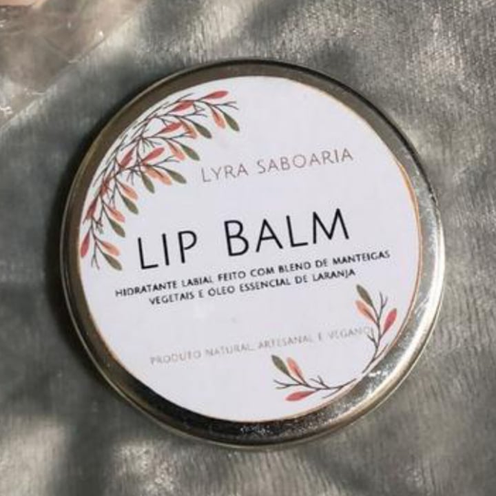 photo of lyra sabo lip balm shared by @novaterra on  21 Sep 2022 - review