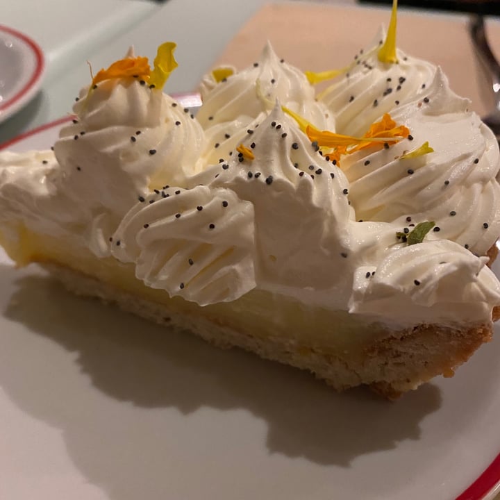 photo of Gordo Vegano Lemon pie shared by @1wandadeluca on  05 Jun 2022 - review