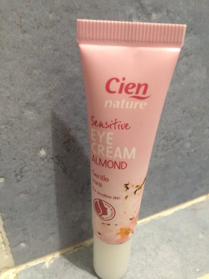 review photo of Cien Sensitive Eye Cream shared by @angela80 on 18 Feb 2020 - review