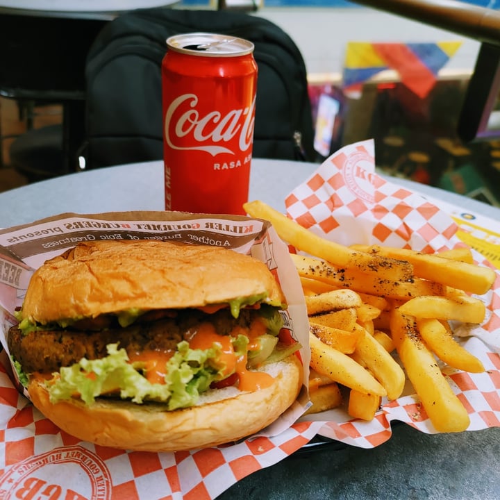 photo of KGB Pavilion Chloe's Earth Burger shared by @stevenneoh on  15 Feb 2022 - review