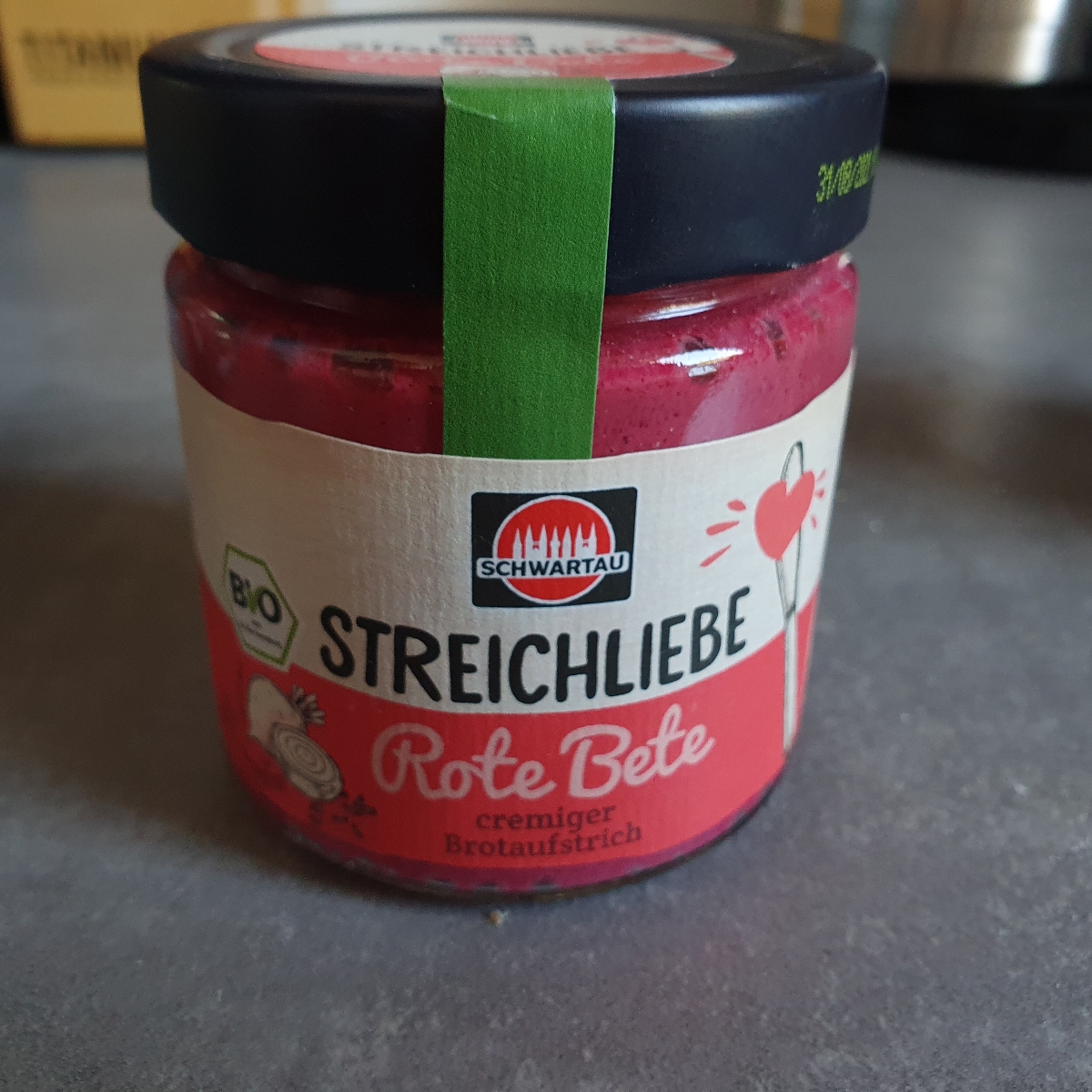 Rote Beete - cremiger Brotaufstrich from Schwartau - Vegan Product ...
