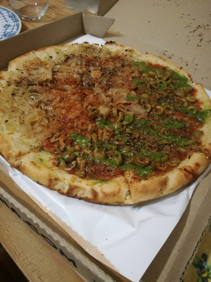 photo of Pizza Vegana Vicente López Caramelita shared by @luliandreani on  21 Feb 2020 - review