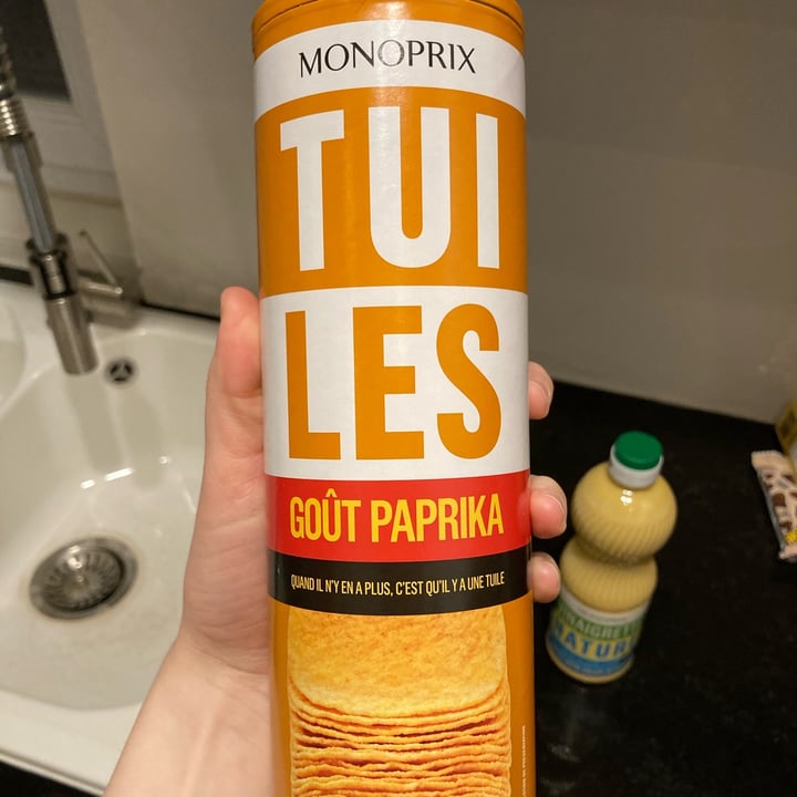 photo of Monoprix Tuiles goût paprika shared by @chloslo on  19 Jan 2022 - review