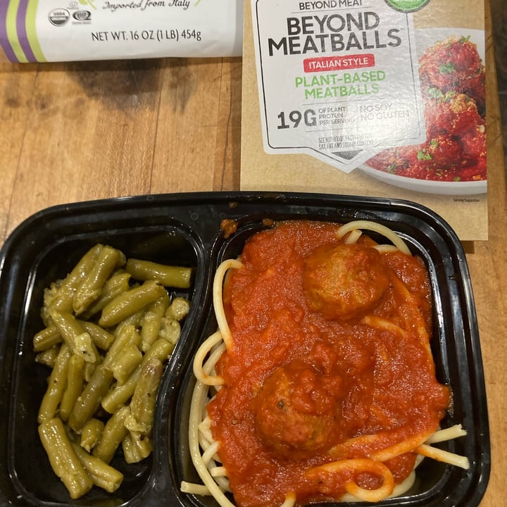 photo of Beyond Meat Beyond Meatballs Italian Style shared by @tuckerg on  10 Jun 2022 - review