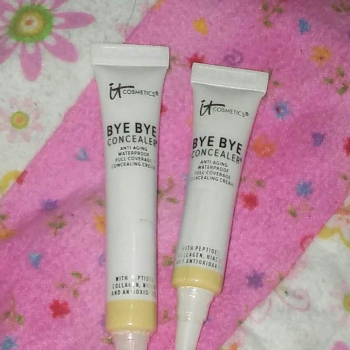 photo of IT Cosmetics Bye bye concealer shared by @veganmamabear on  31 Aug 2020 - review